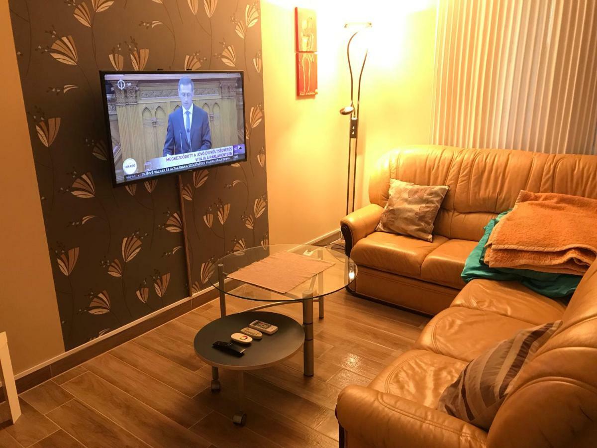 Tommy Apartman 2.0 Hajdúszoboszló Eksteriør bilde