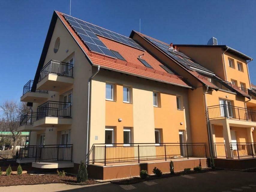 Tommy Apartman 2.0 Hajdúszoboszló Eksteriør bilde
