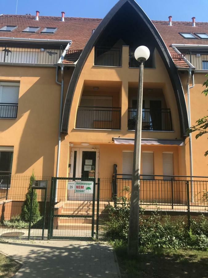 Tommy Apartman 2.0 Hajdúszoboszló Eksteriør bilde